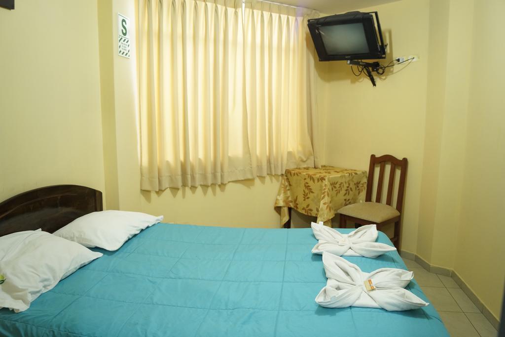 Hotel Los Gladiolos Cajamarca Bilik gambar